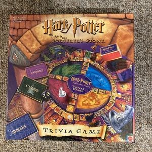 Vintage 2000 Harry Potter and the Sorcerer’s Stone Trivia Board Game